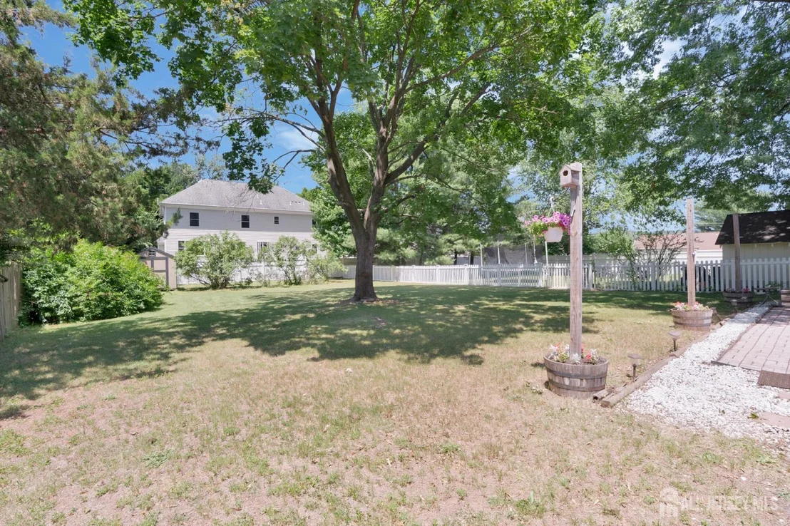 Photo of 8 Pierrepont Avenue