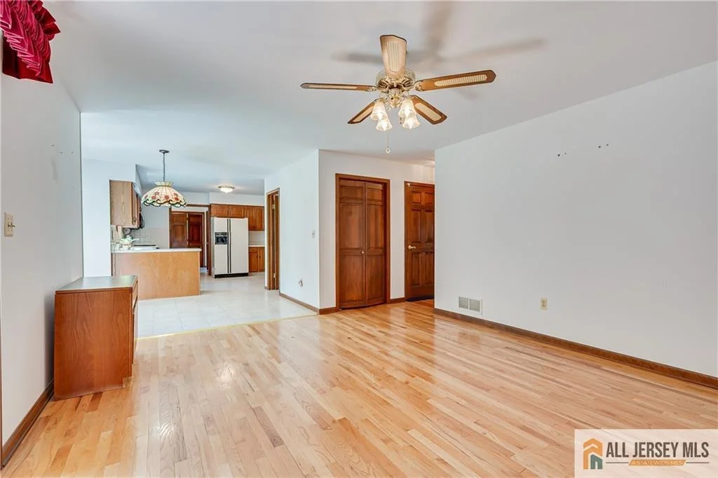 Photo of 194 Plainfield Road