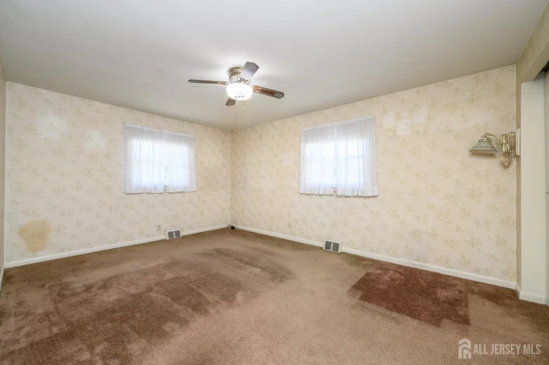 Photo of 422 King George Road