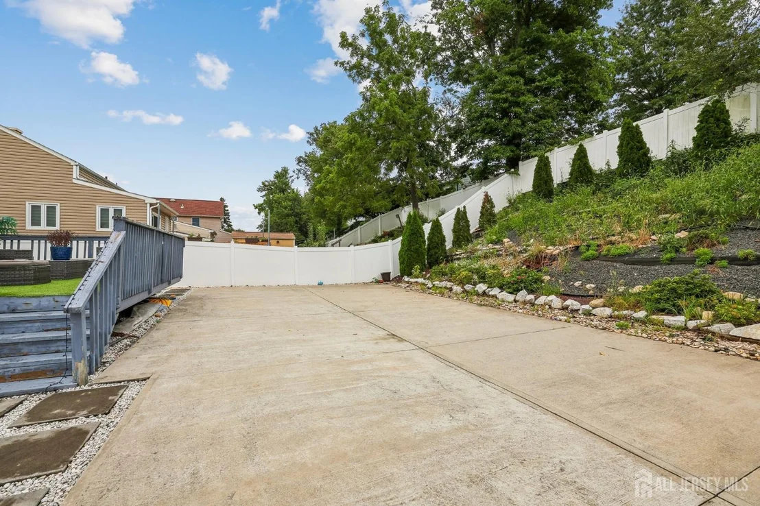 Photo of 218 McFarlane Road