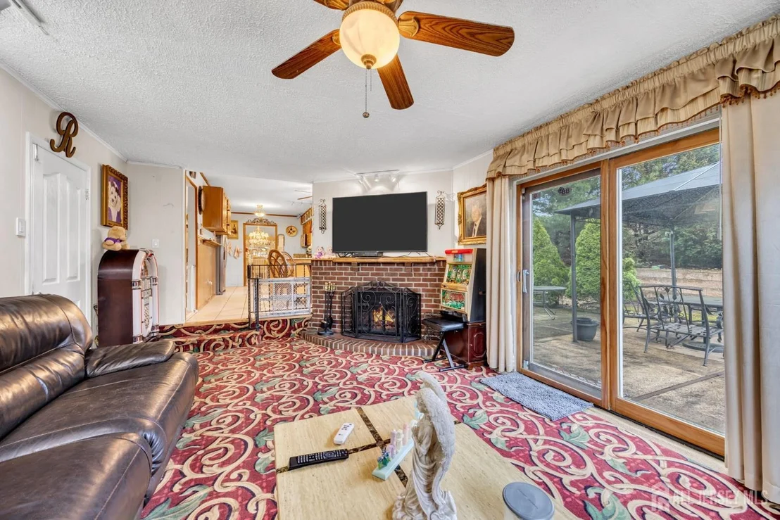 Photo of 12 Avon Way