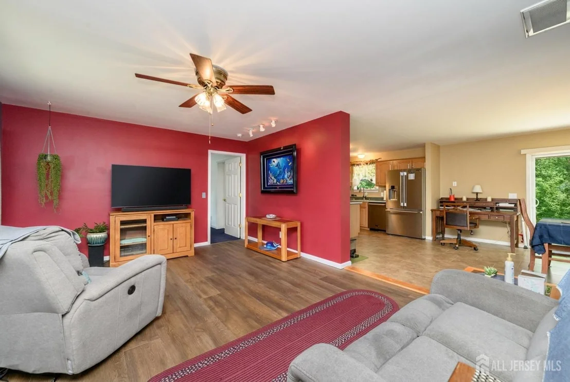 Photo of 19 Indian Trail