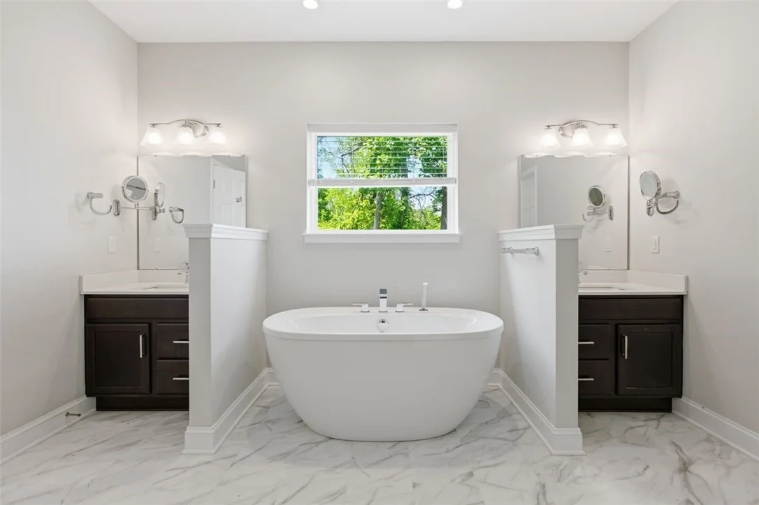 Photo of 102 Eagle Lane