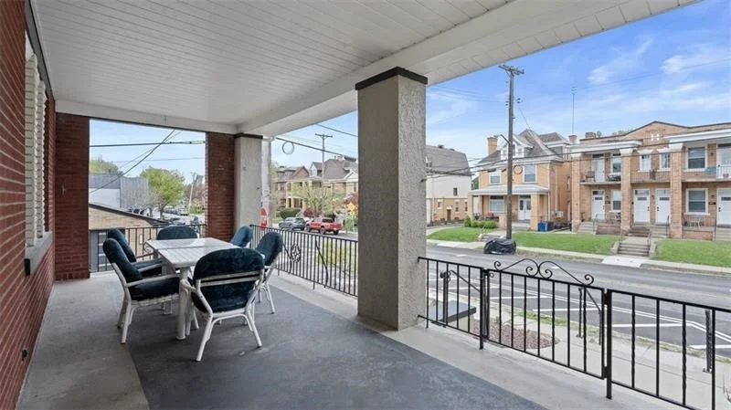 Photo of 347 BAILEY AVE