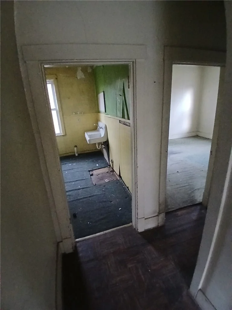 Photo of 500 Pointview Rd
