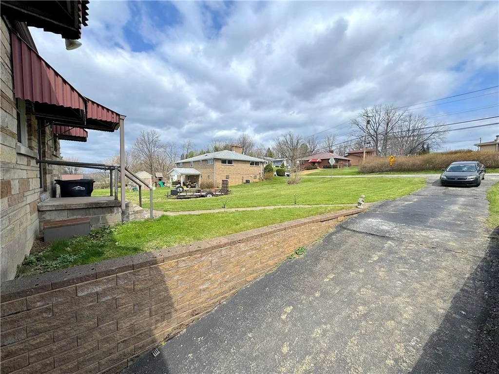 Photo of 14531 Ridge Rd