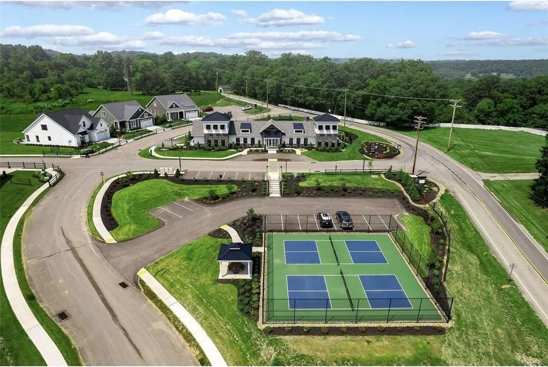 Photo of 1033 Pasture Dr