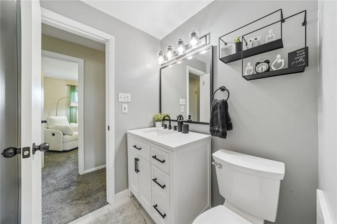 Photo of 123 Manchester Drive