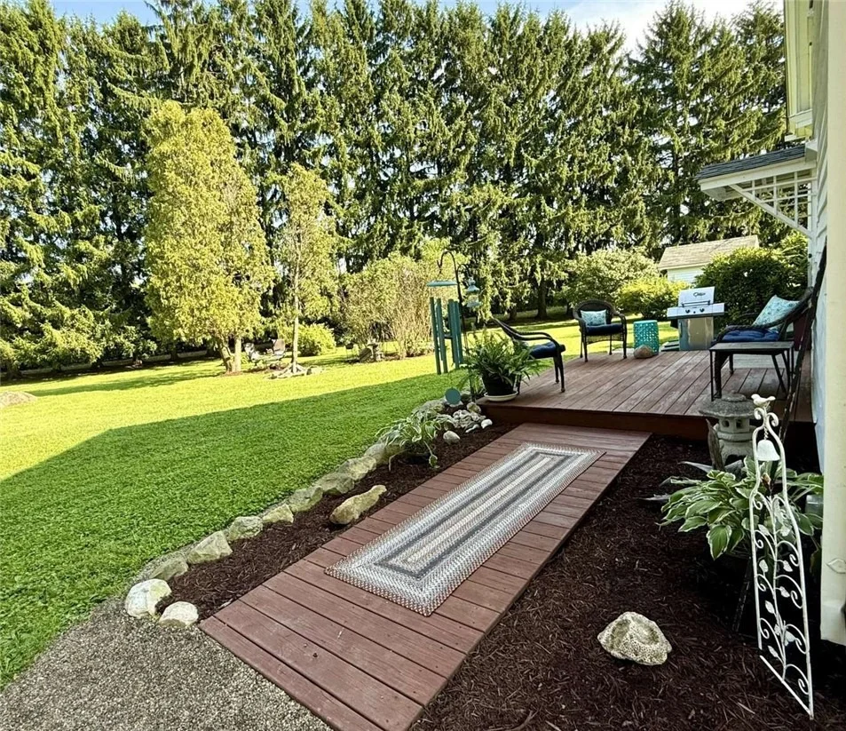 Photo of 1233 Mount Jackson Rd