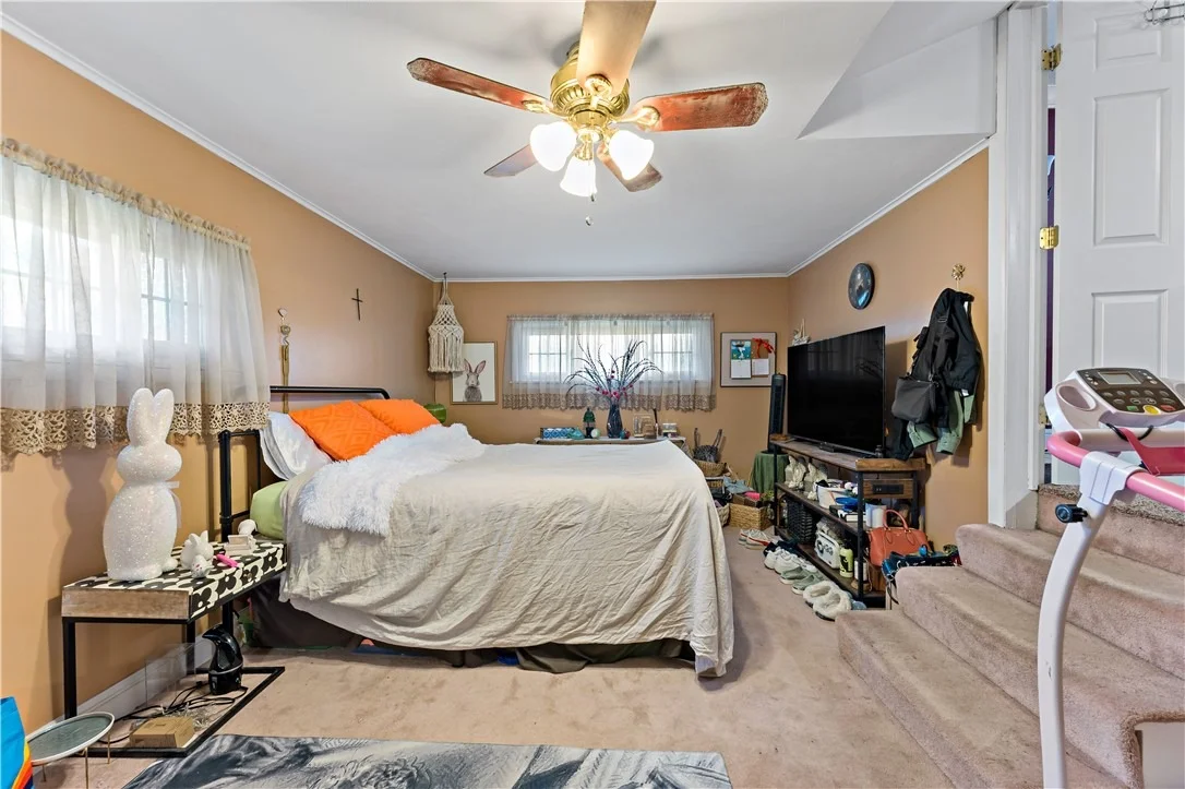 Photo of 9 MIDWAY DR