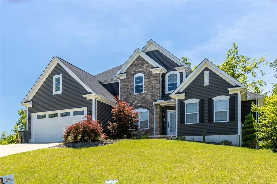 Photo of 102 Eagle Lane