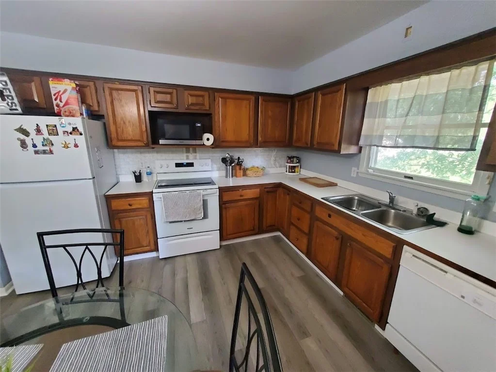 Photo of 304 Mccombs Cir