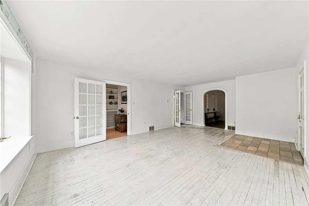Photo of 2359 James Drive