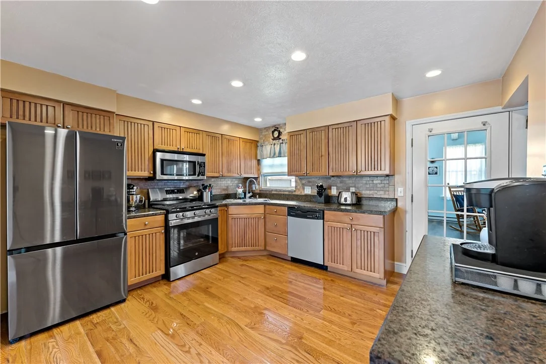 Photo of 9 MIDWAY DR