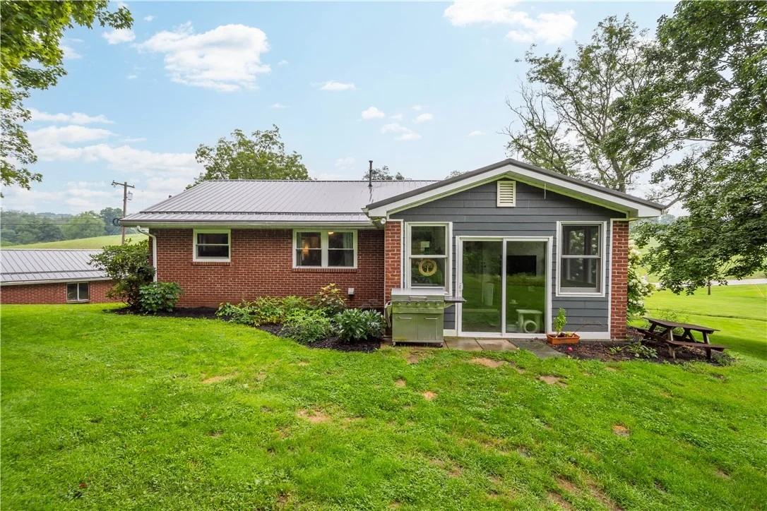 Photo of 212 Brownlee Road