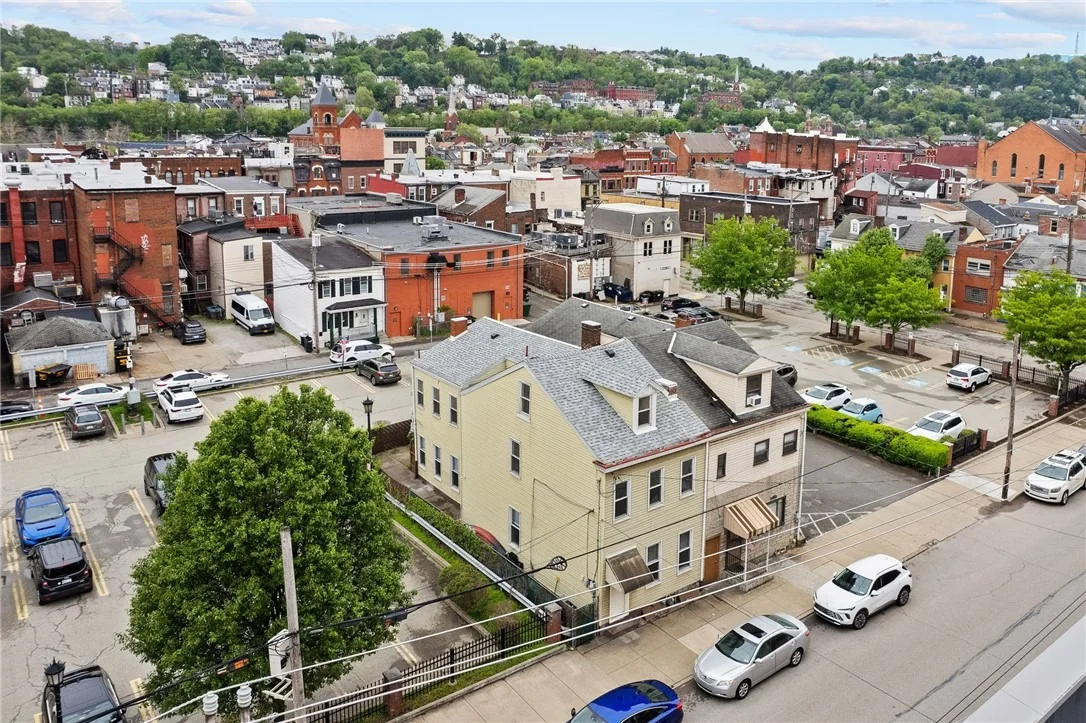 Photo of 2016 Sidney St