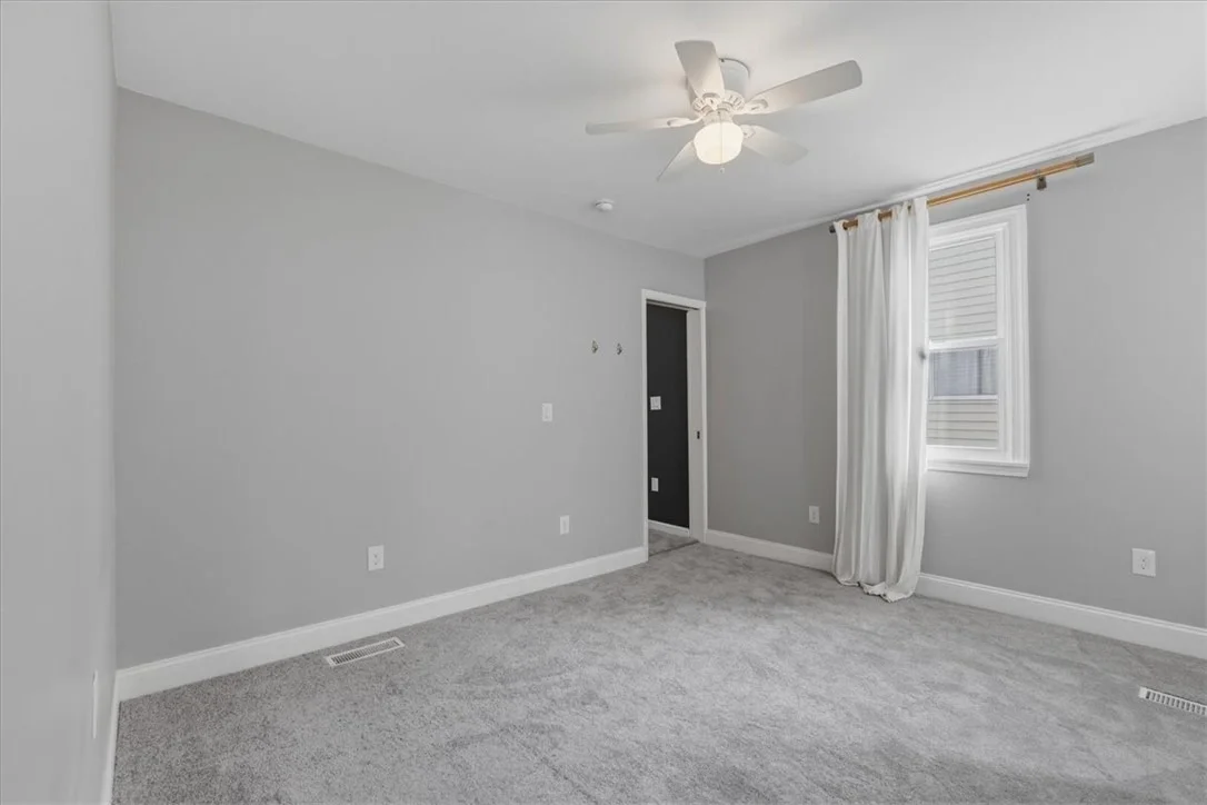 Photo of 162 Pius St