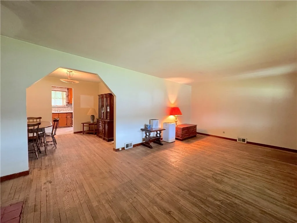 Photo of 14531 Ridge Rd