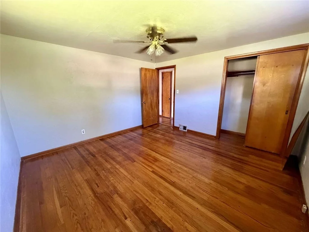 Photo of 1321 Hornbake Dr