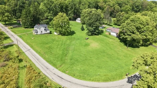 Photo of 2343 Downing Ln