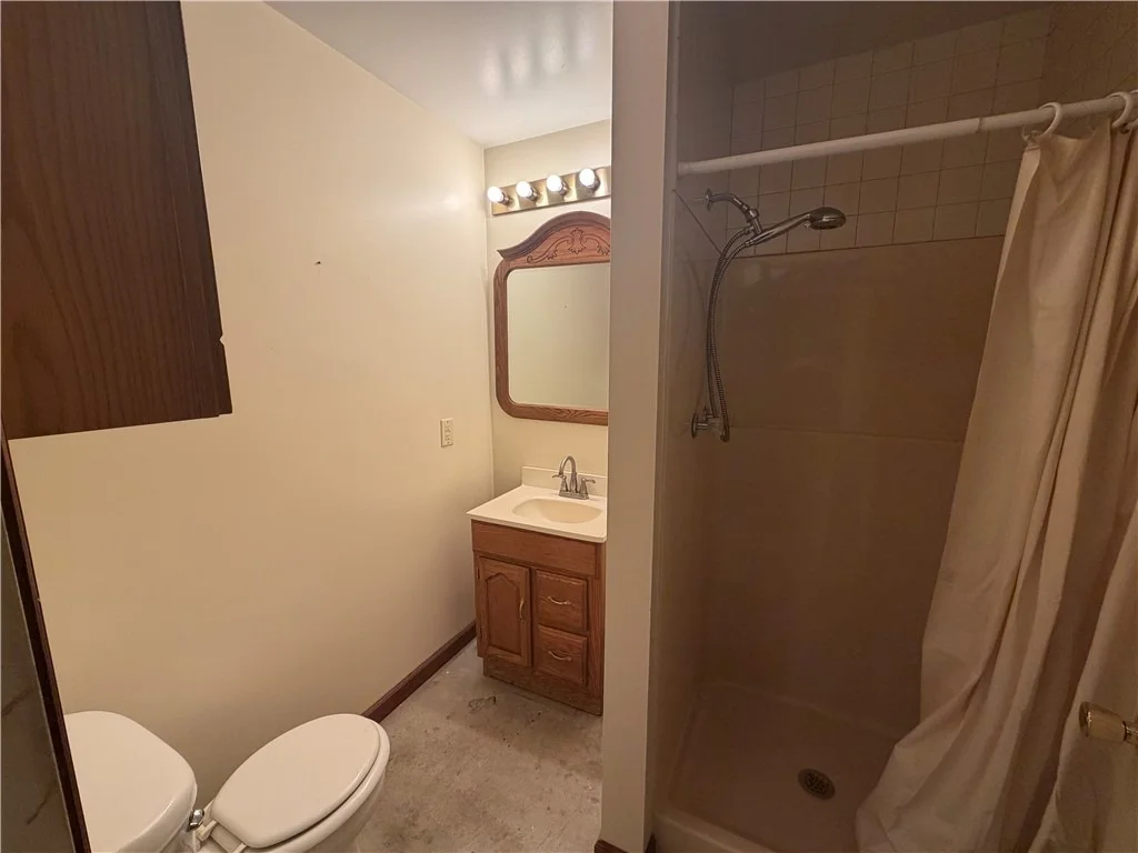Photo of 902 Central Dr