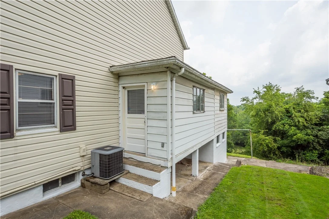Photo of 15 Maple Street