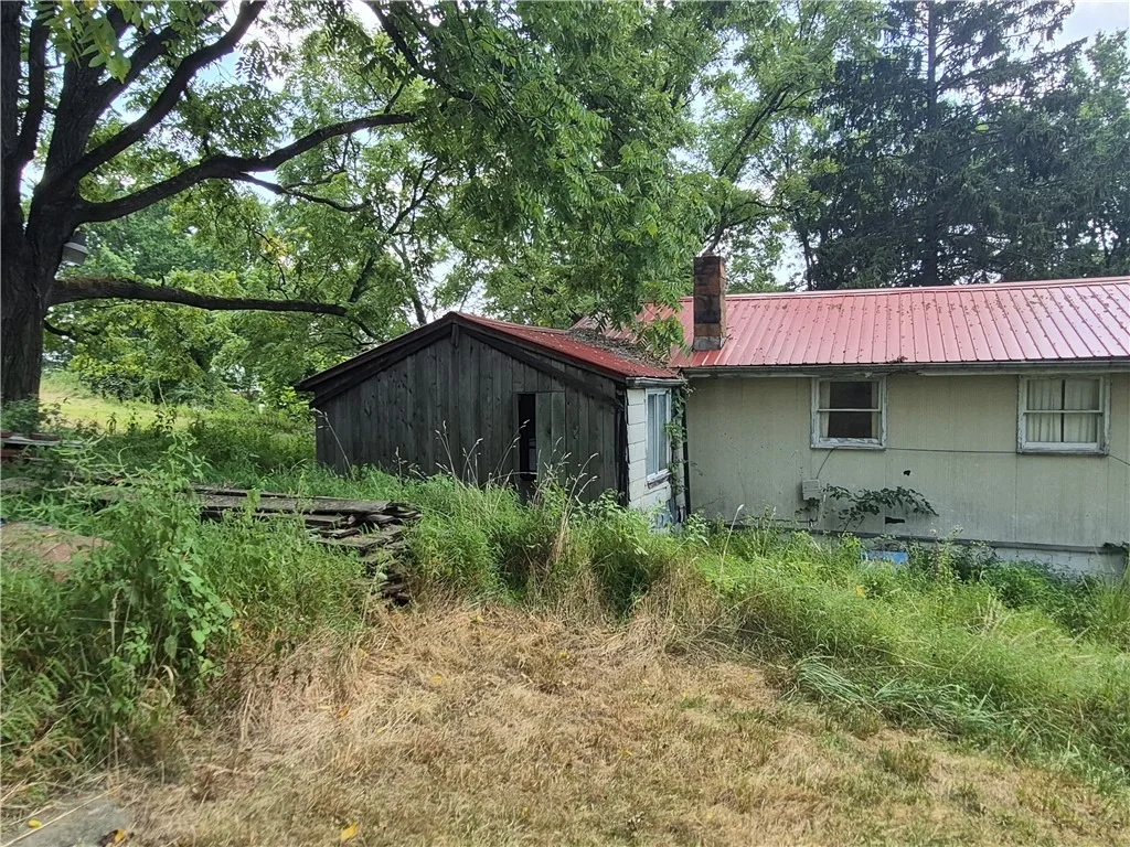 Photo of 609 Beatty Rd