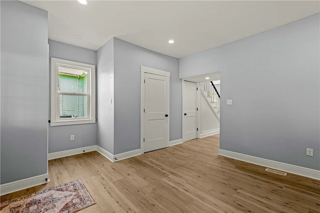 Photo of 167 Washington Pike