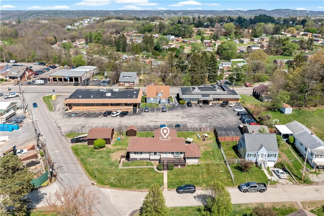 Photo of 9 MIDWAY DR