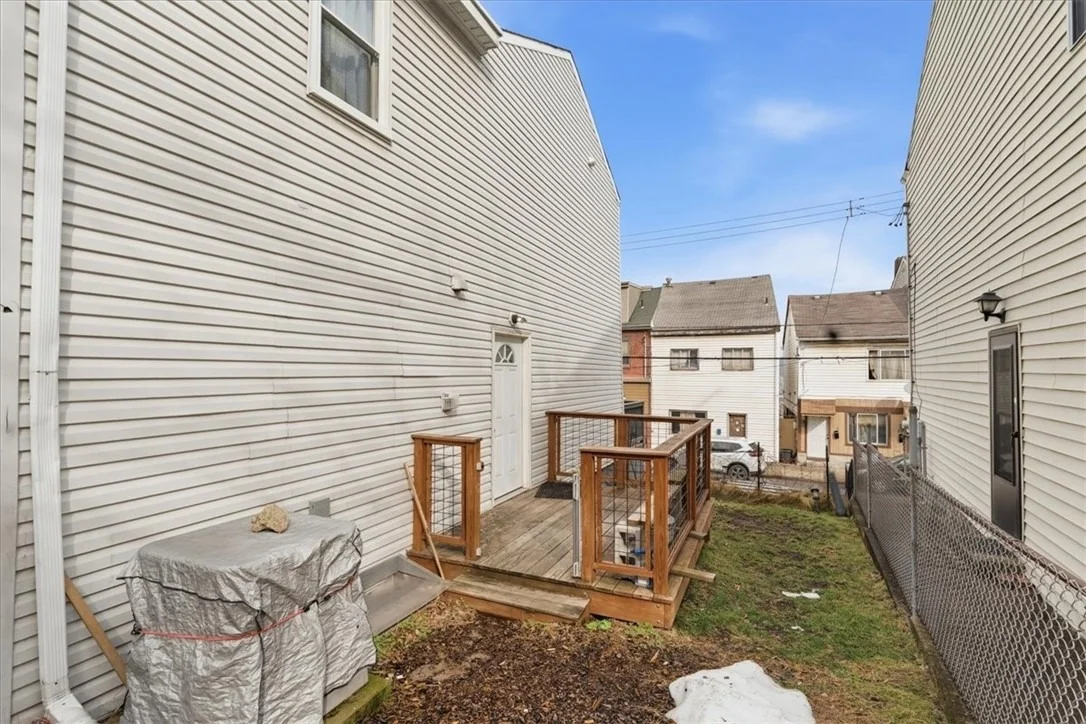 Photo of 162 Pius St