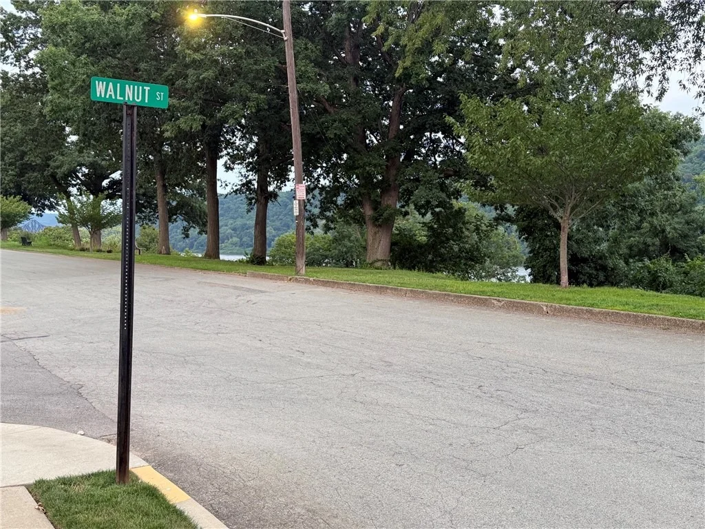Photo of 151 Walnut St