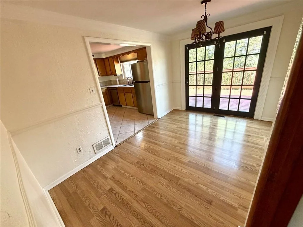 Photo of 1321 Hornbake Dr