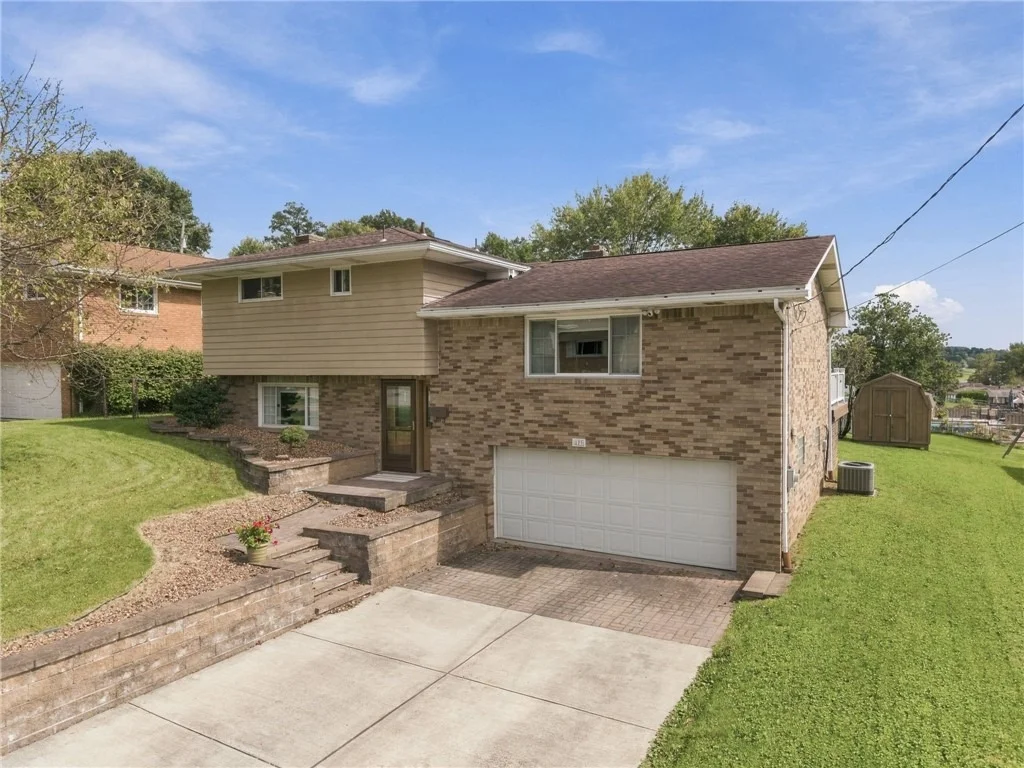 Photo of 123 Manchester Drive