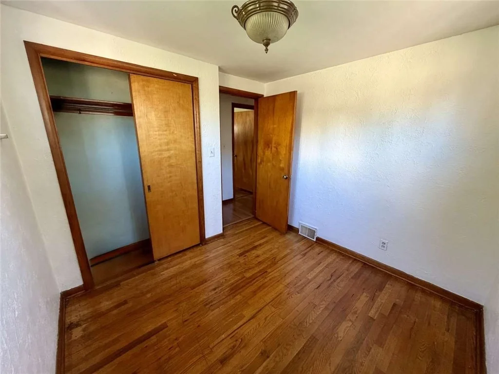 Photo of 1321 Hornbake Dr