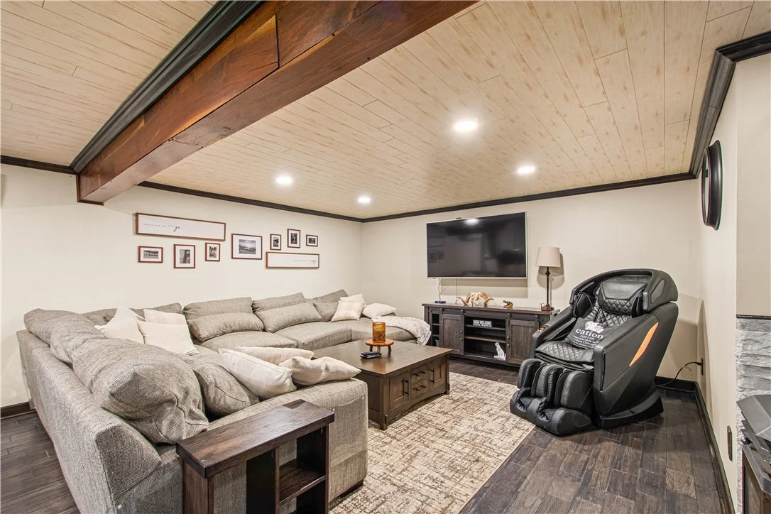 Photo of 212 Brownlee Road