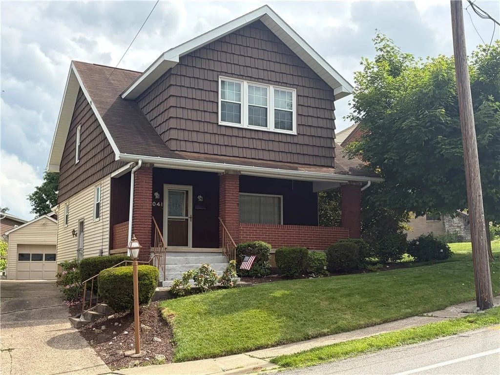 Photo of 1041 4th Street