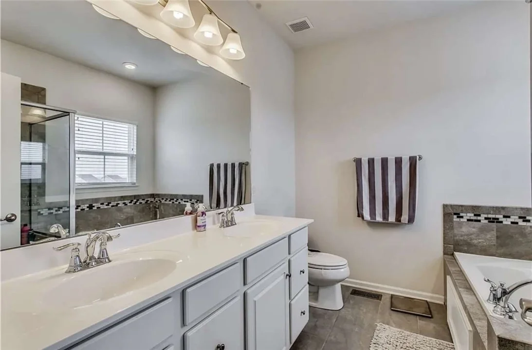 Photo of 4052 Overview Dr