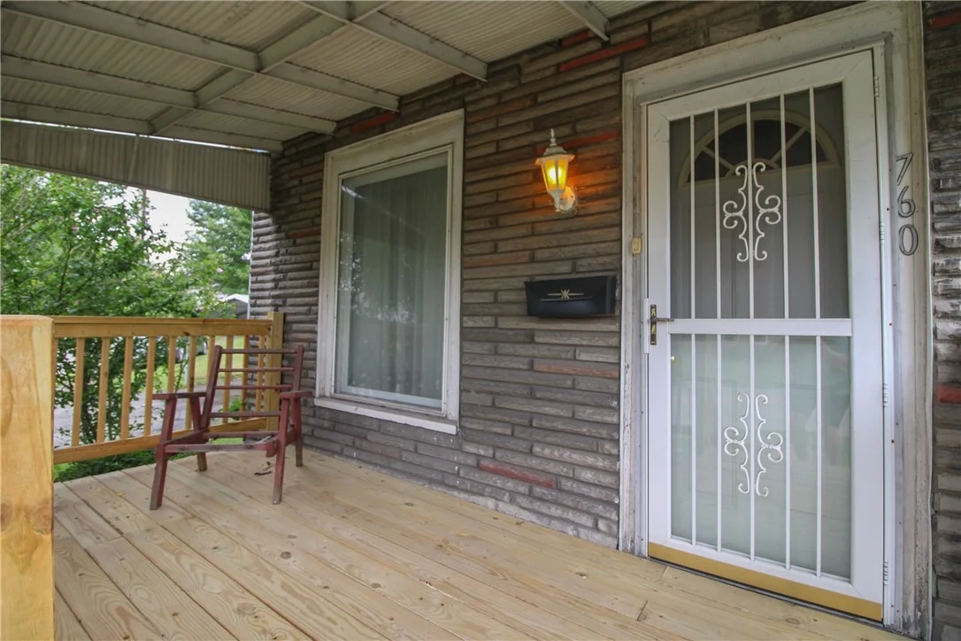 Photo of 760 Division St
