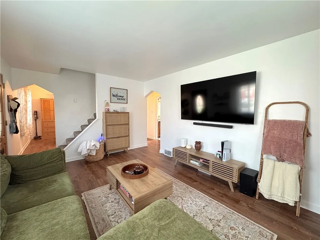 Photo of 3652 Oakleaf Road