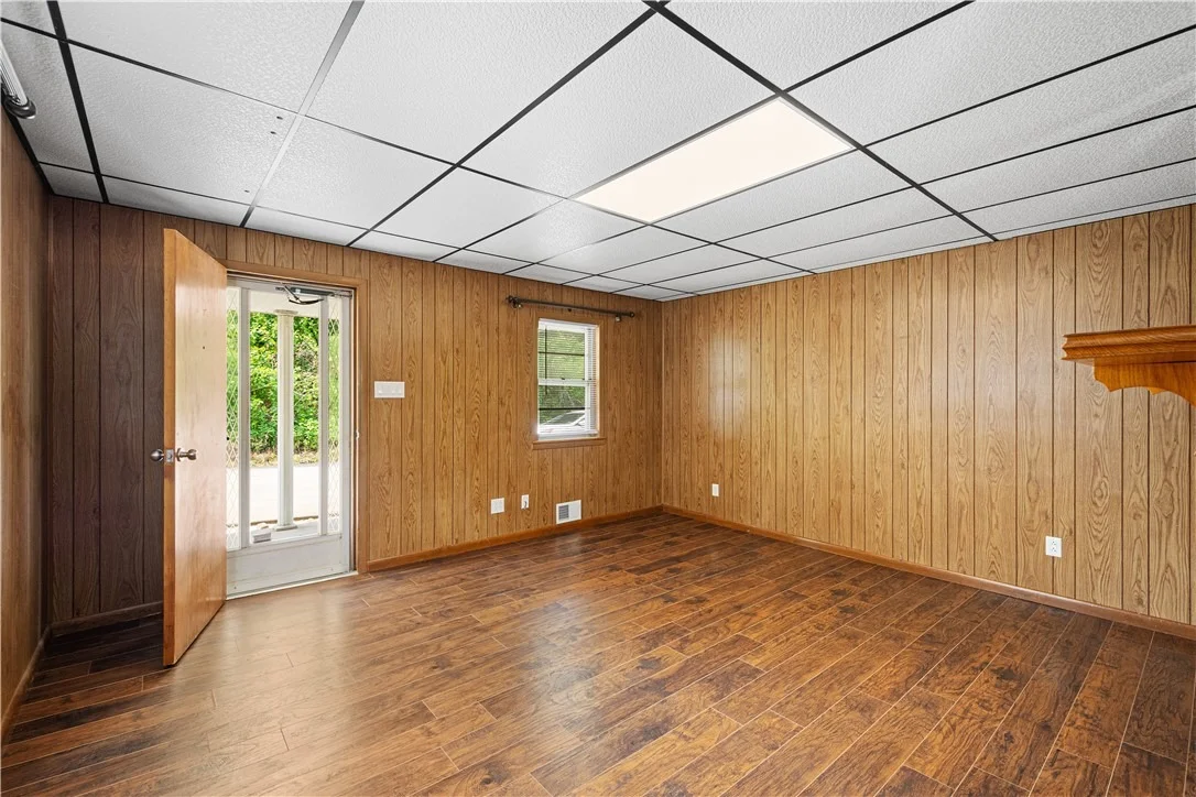 Photo of 15 Maple Street