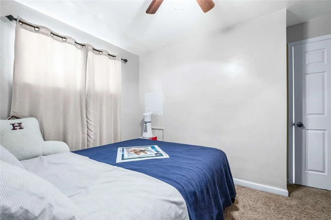 Photo of 231 Webster Dr