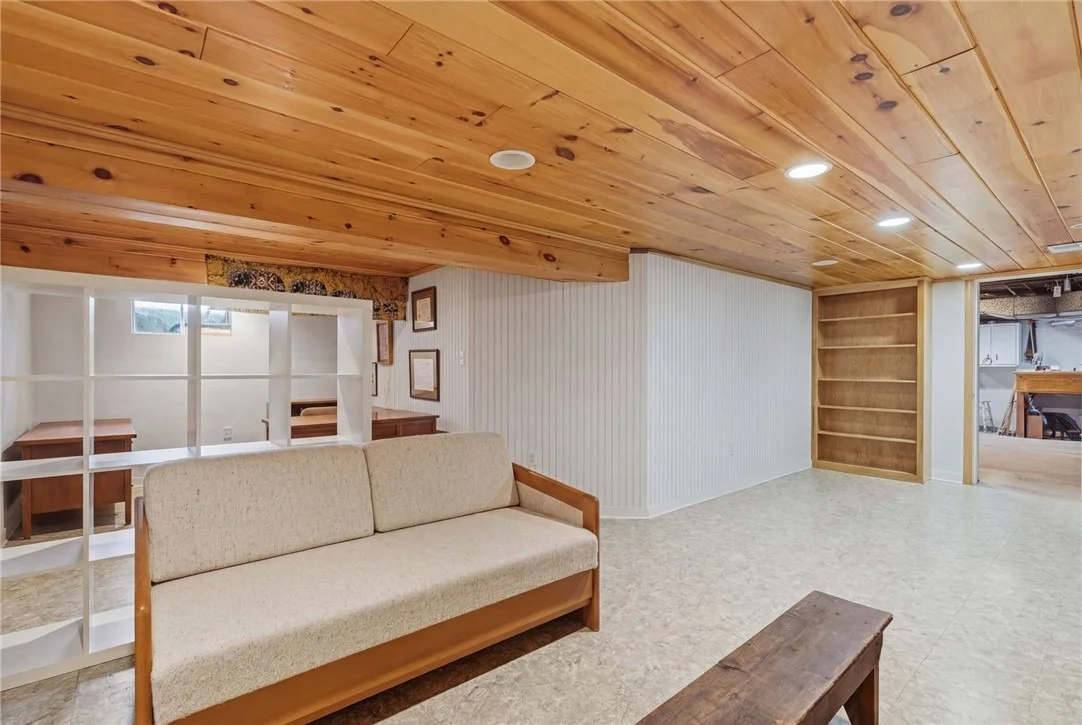 Photo of 2359 James Drive