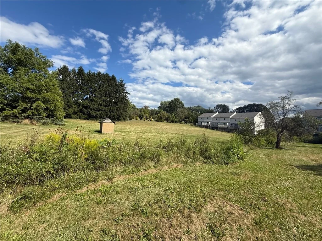 Photo of 102 BAKER RD