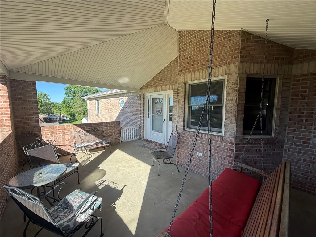 Photo of 902 Central Dr