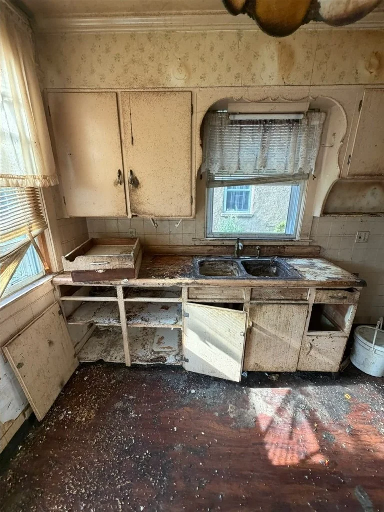 Photo of 344 Shenango Blvd