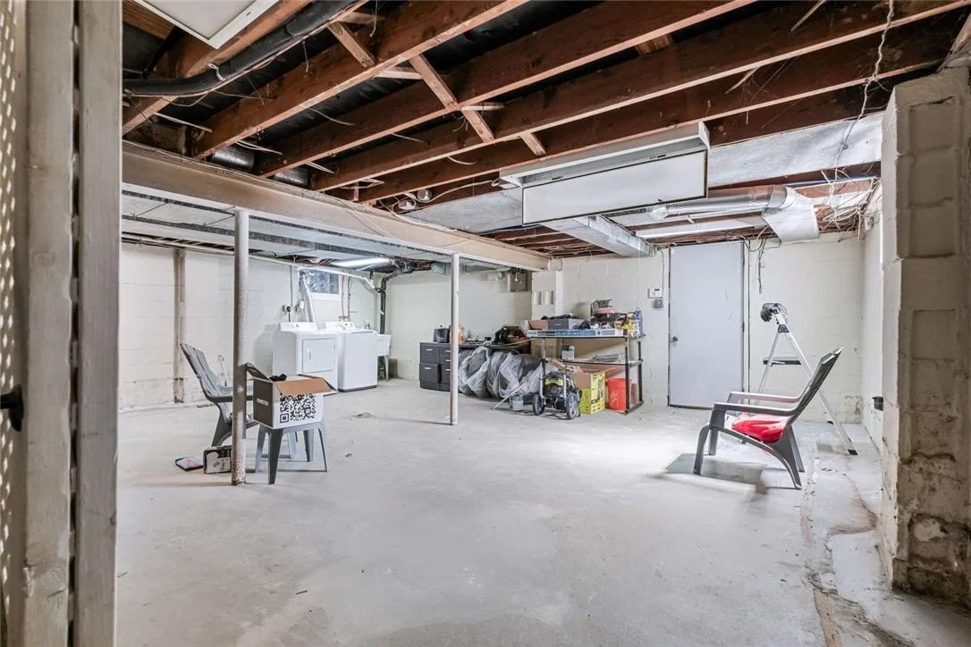 Photo of 231 Webster Dr