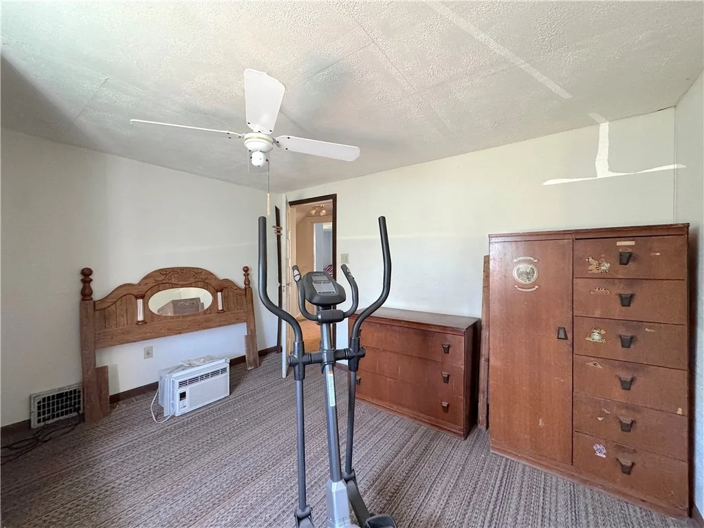 Photo of 3003 Riverside Dr