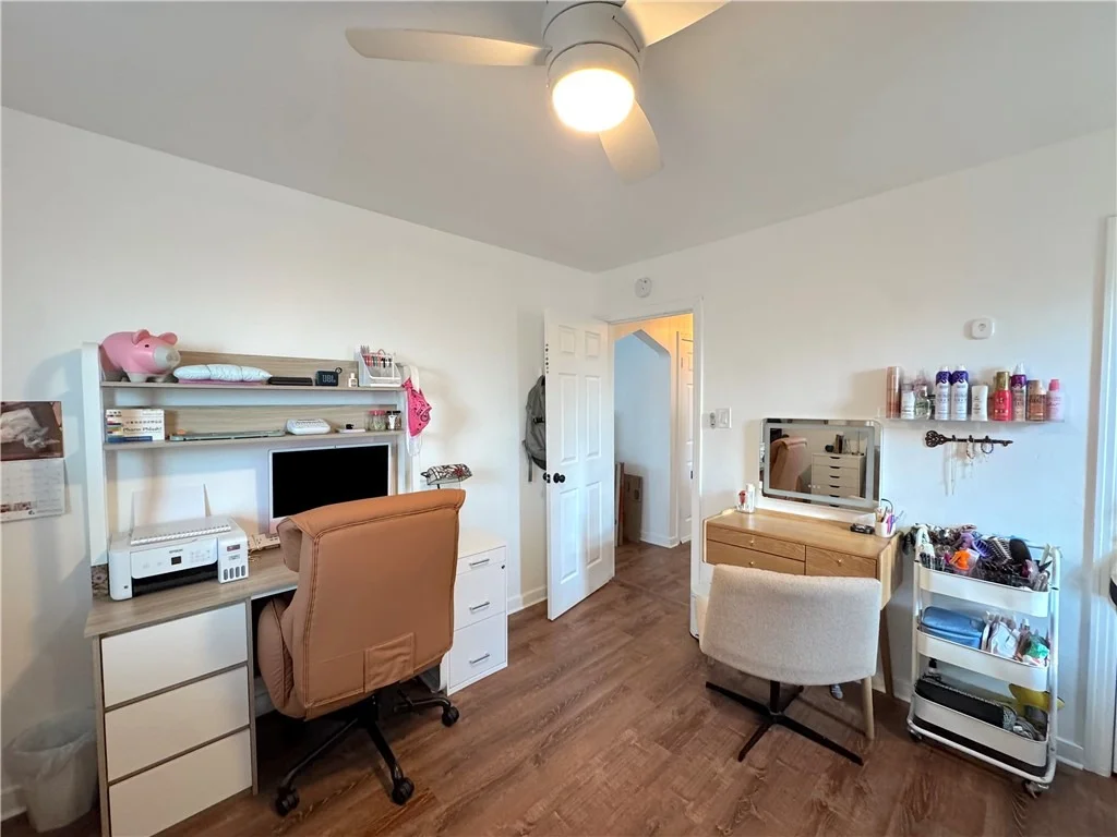Photo of 3652 Oakleaf Road