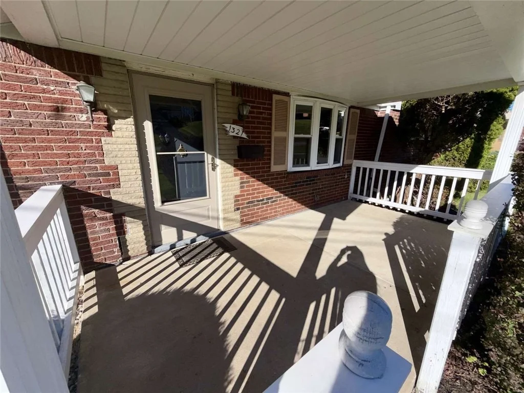 Photo of 1321 Hornbake Dr
