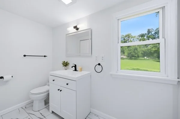 Photo of 2343 Downing Ln